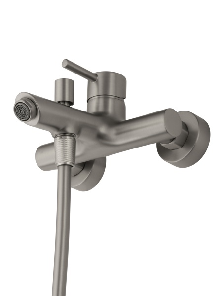 Смеситель для ванны Wonzon & Woghand Solo WW-639032-1-BN никель брашированный с душевым гарнитуром