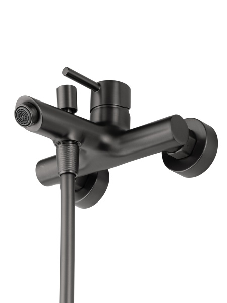 Смеситель для ванны Wonzon & Woghand Solo WW-639032-1-BGM темный графит брашированный с душевым гарнитуром