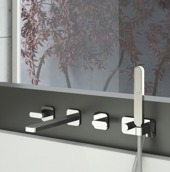 Смеситель для ванны Webert Living LV720901015 хром глянцевый с душевым гарнитуром