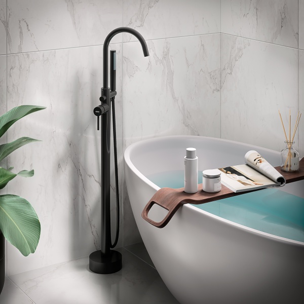 Смеситель напольный Esko F1B черный матовый