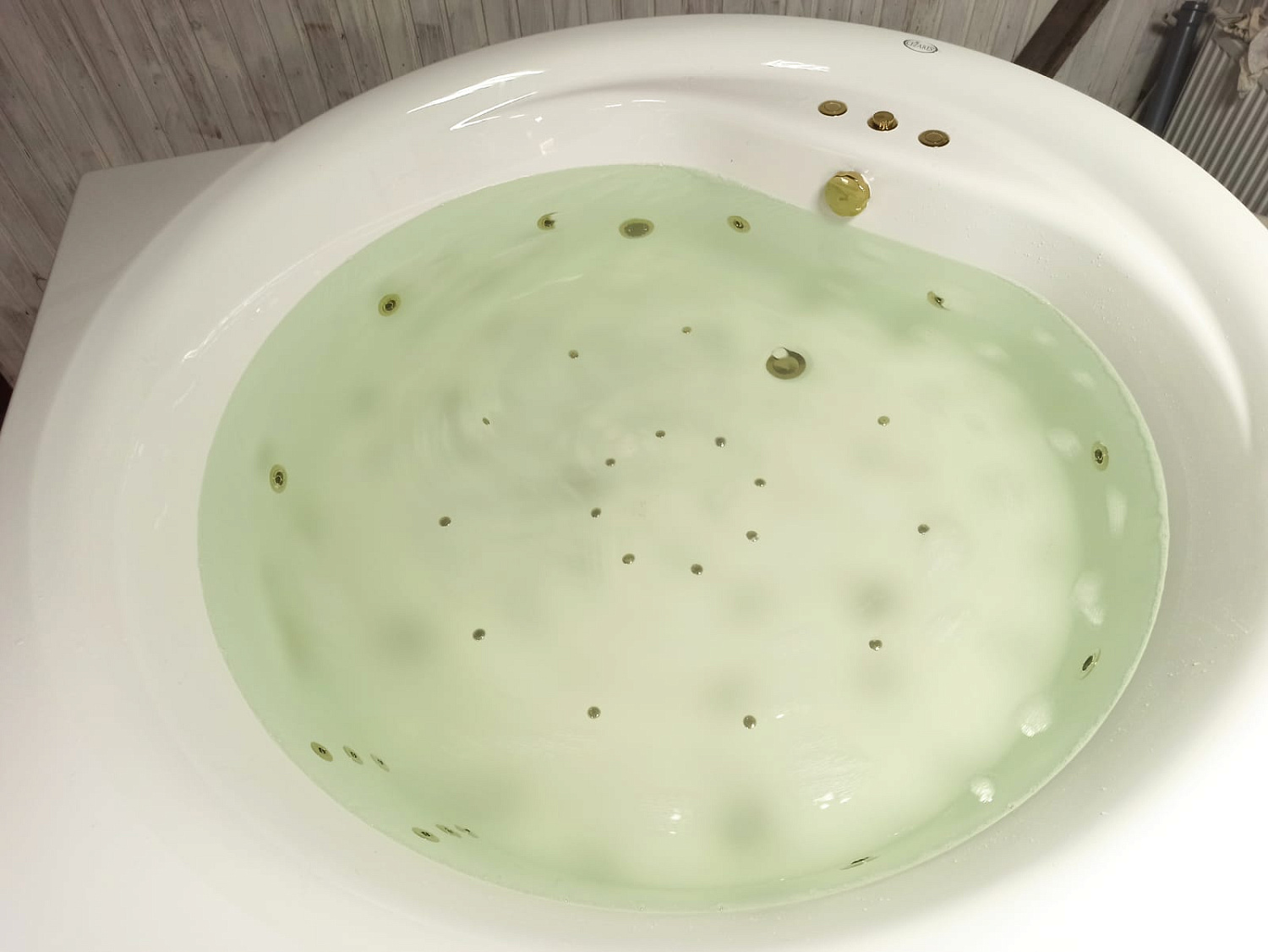 Установка гидромассажа и аэромассажа 30 000 руб