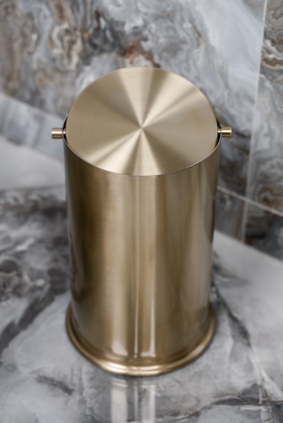 Ведро для мусора Boheme 10916-MG matt gold с вращающейся крышкой