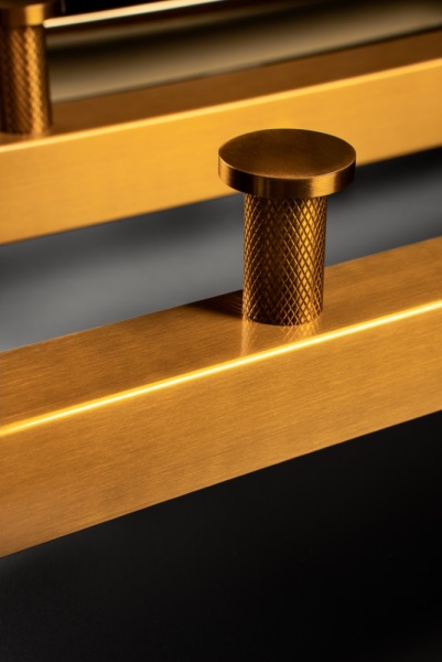 Полотенцесушитель электрический Boheme 728-BR бронза