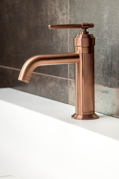 Встраиваемый смеситель для раковины Boheme Eterna 175-CB брашированная медь