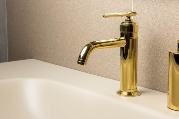 Встраиваемый смеситель для раковины Boheme Eterna 175-G золото