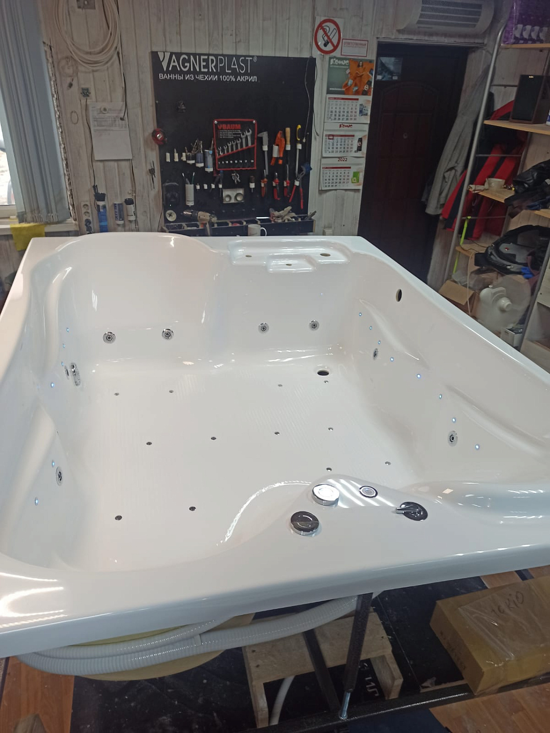 Установка гидромассажа и аэромассажа 30 000 руб