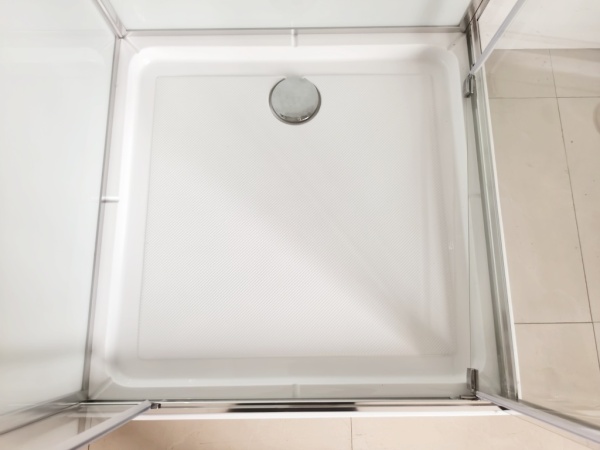 Душевая кабина Sapbox 90x90 SB9091-90-02-WTR-BL профиль черный, стекло прозрачное