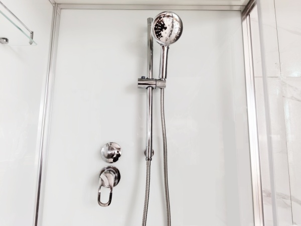 Душевая кабина Sapbox 90x90 SB9091-90-02-WTR-BL профиль черный, стекло прозрачное