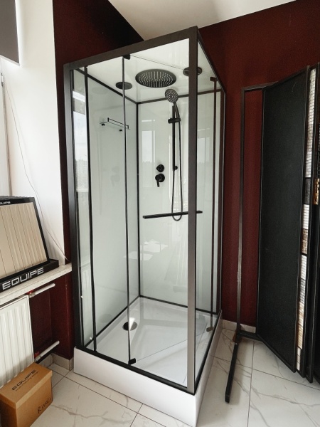 Душевая кабина Sapbox 90x90 SB9091-90-02-WTR-BL профиль черный, стекло прозрачное